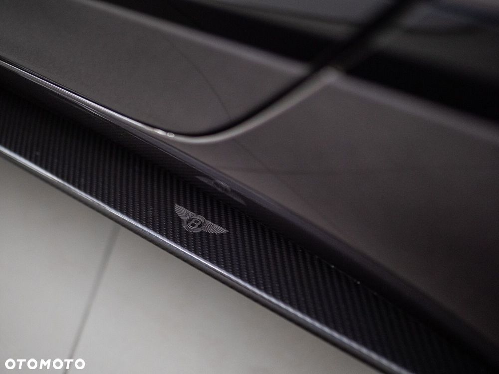 Bentley Flying Spur - 28