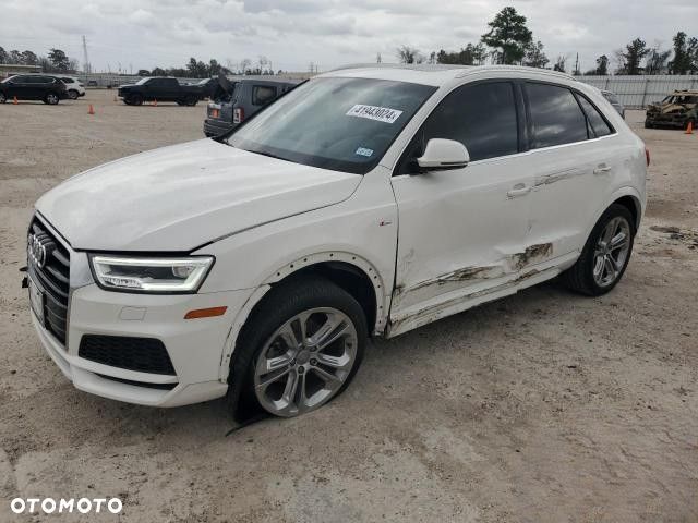 Audi Q3 - 18