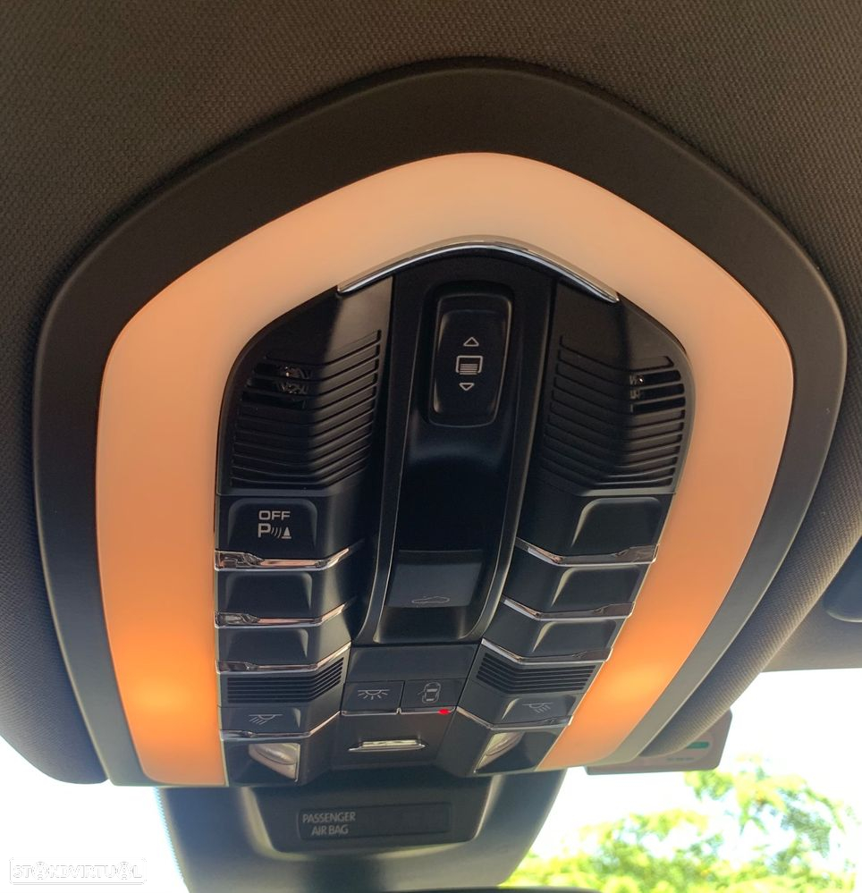 Porsche Macan Standard - 28