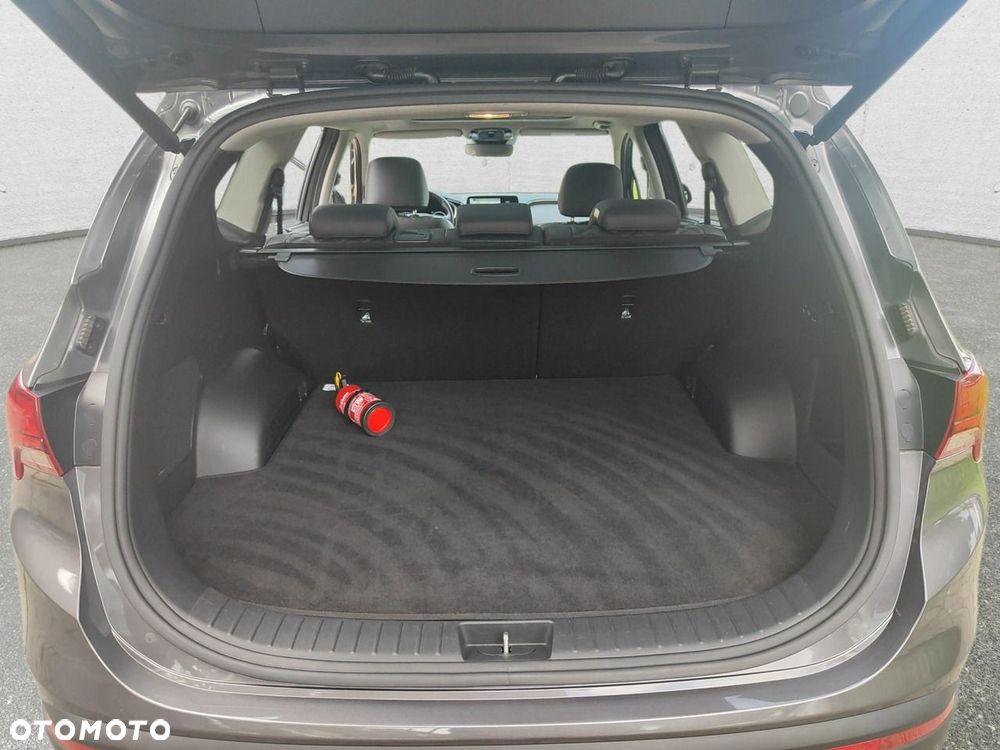 Hyundai Santa Fe - 26