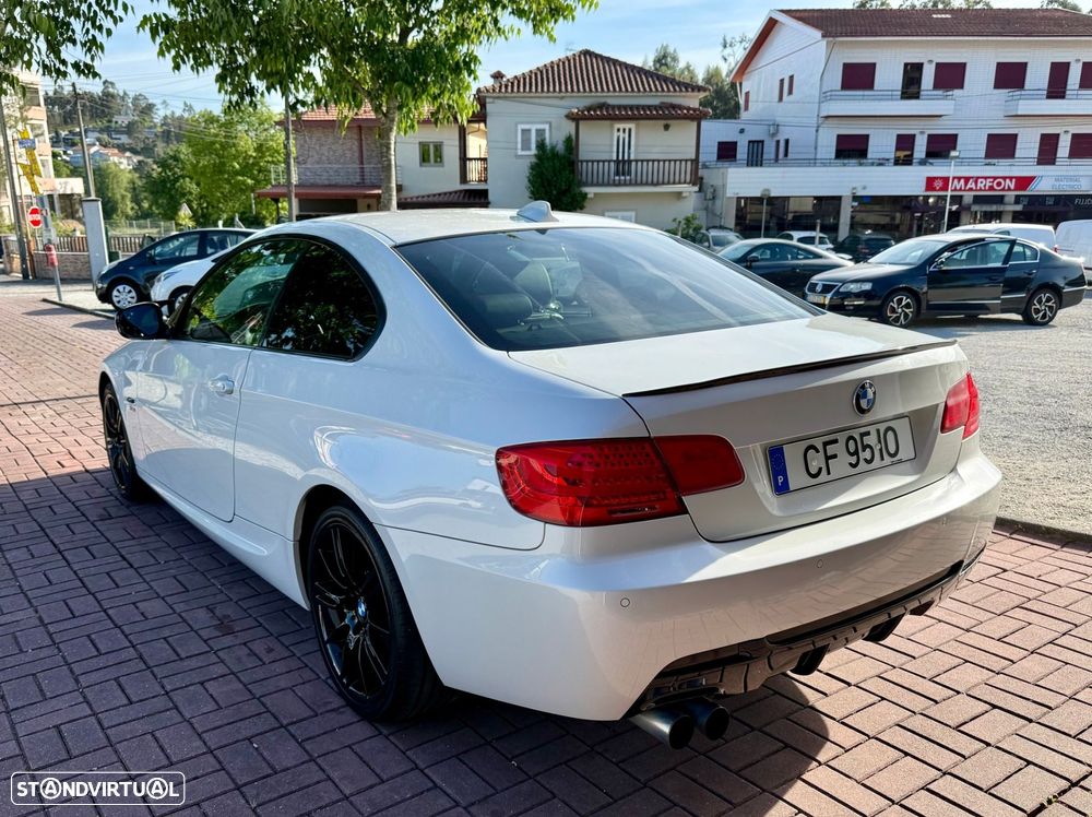 BMW 320 d xDrive Coupe Edição M - 11