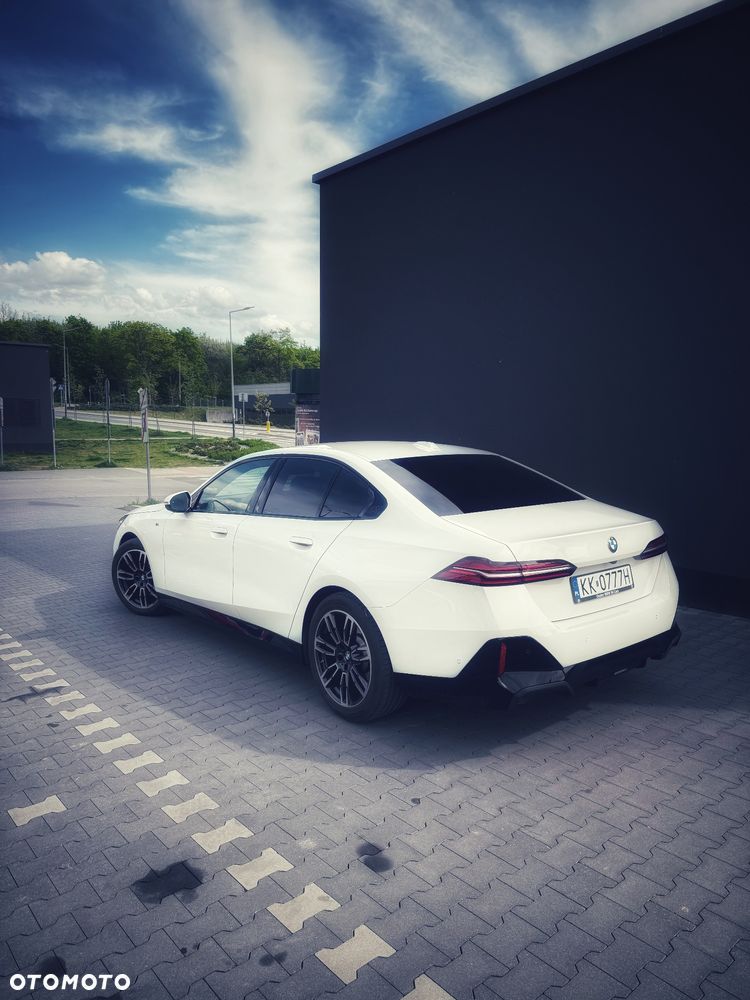 BMW Seria 5 520d mHEV M Sport - 5