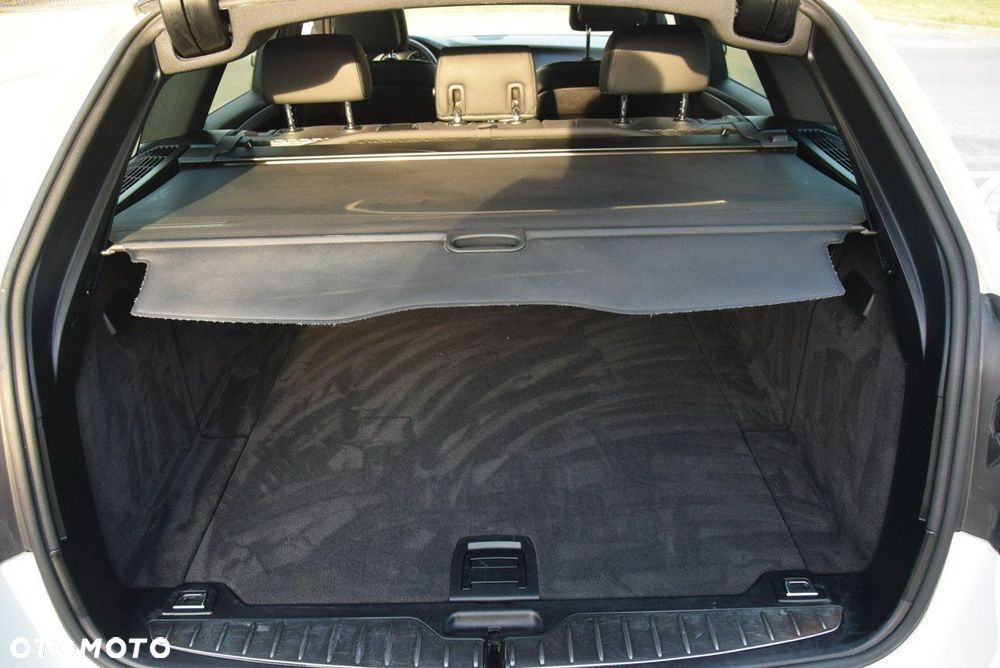 BMW Seria 5 - 21