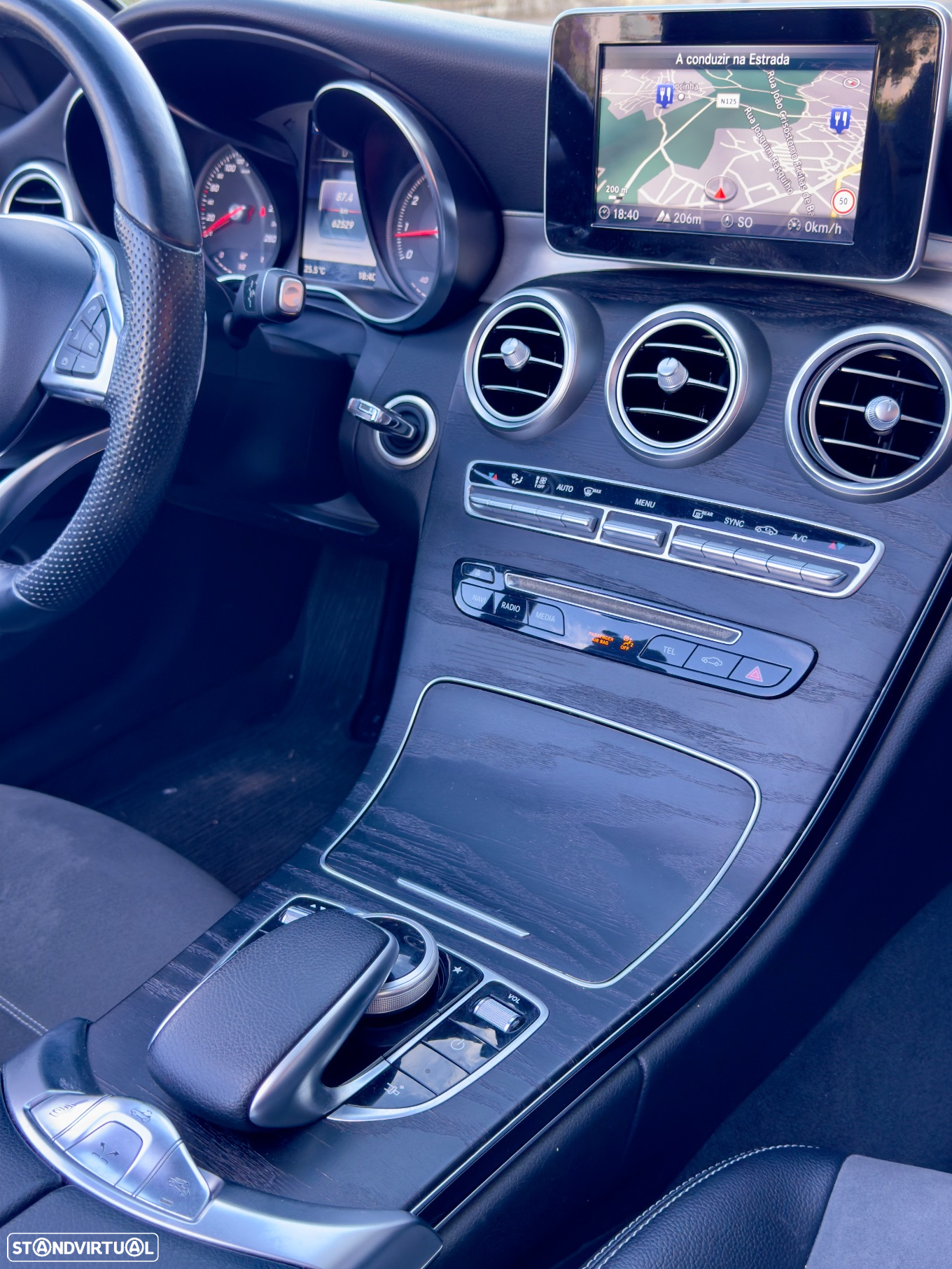 Mercedes-Benz C 180 Coupe 7G-TRONIC AMG Line - 28
