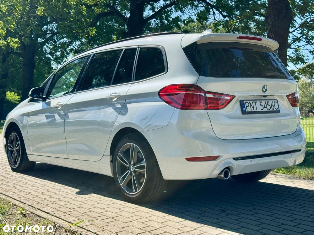 BMW Seria 2 218i GT Sport Line - 10