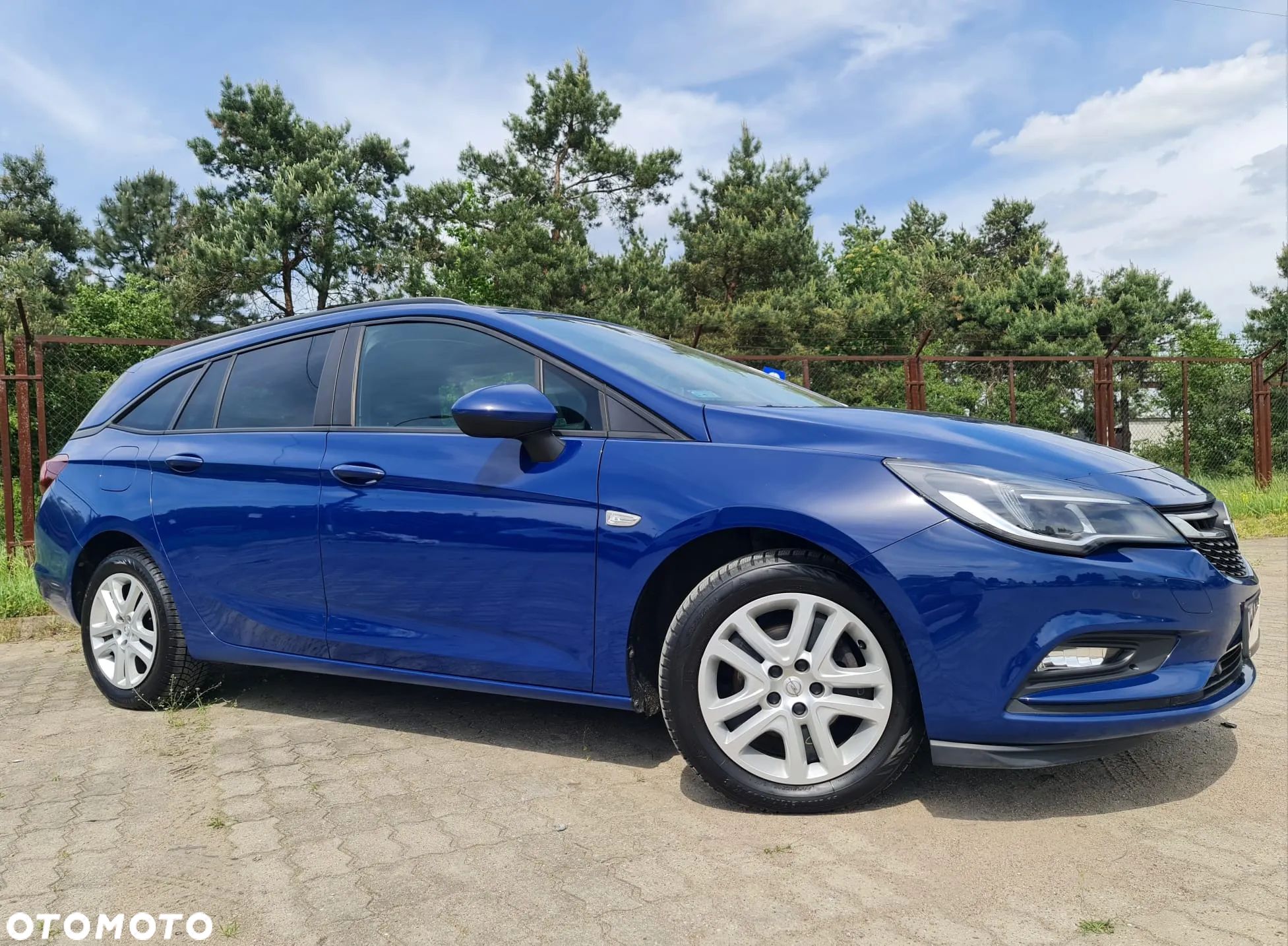 Opel Astra V 1.6 CDTI Enjoy - 1