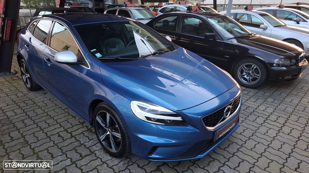 Volvo V40 2.0 D2 R-Design - 3