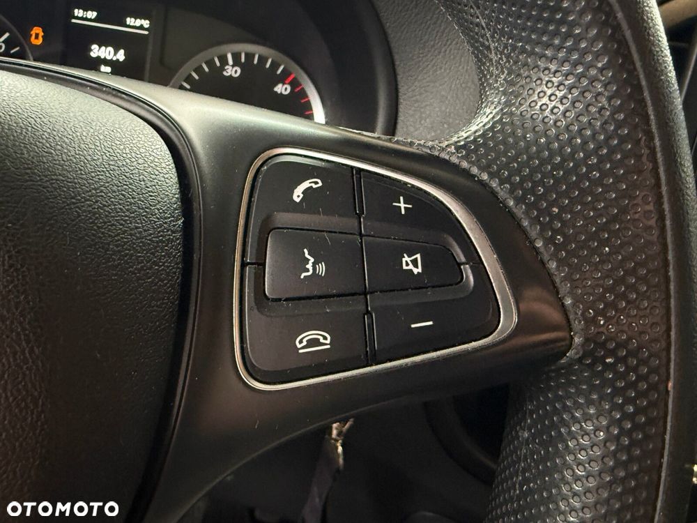 Mercedes-Benz Vito - 25
