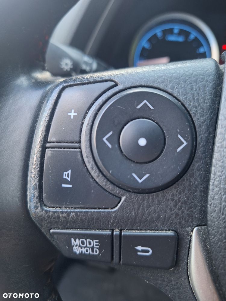 Toyota Auris 1.6 Dynamic - 5