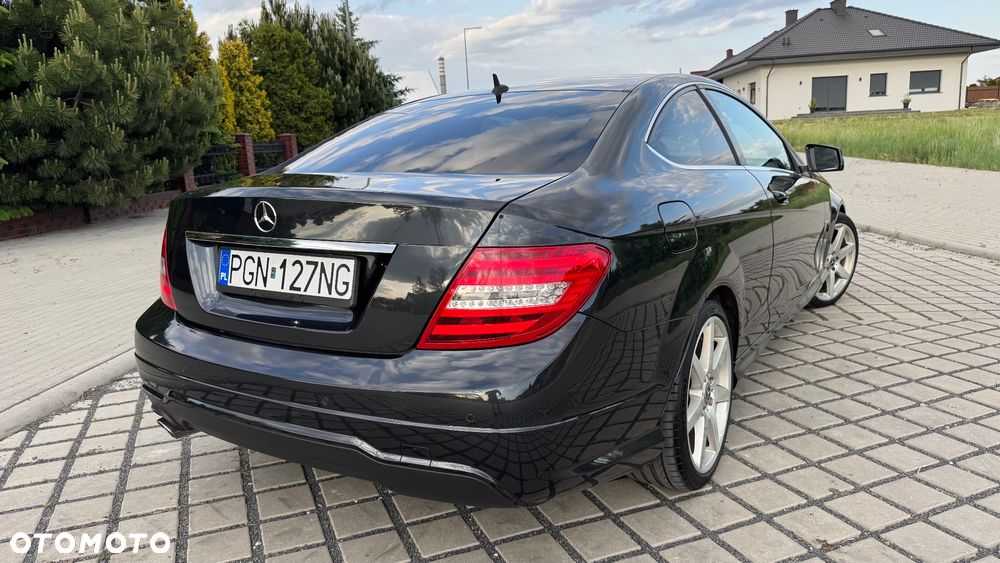 Mercedes-Benz Klasa C 180 BlueEFFICIENCY - 15