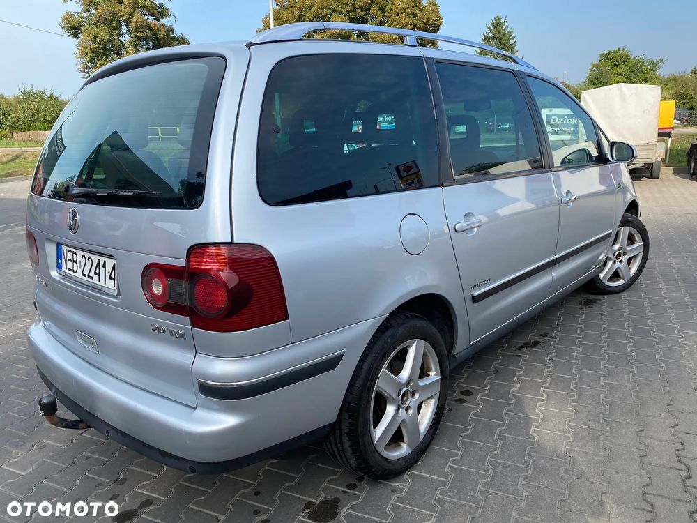 Volkswagen Sharan 2.0 TDI Comfortline - 3