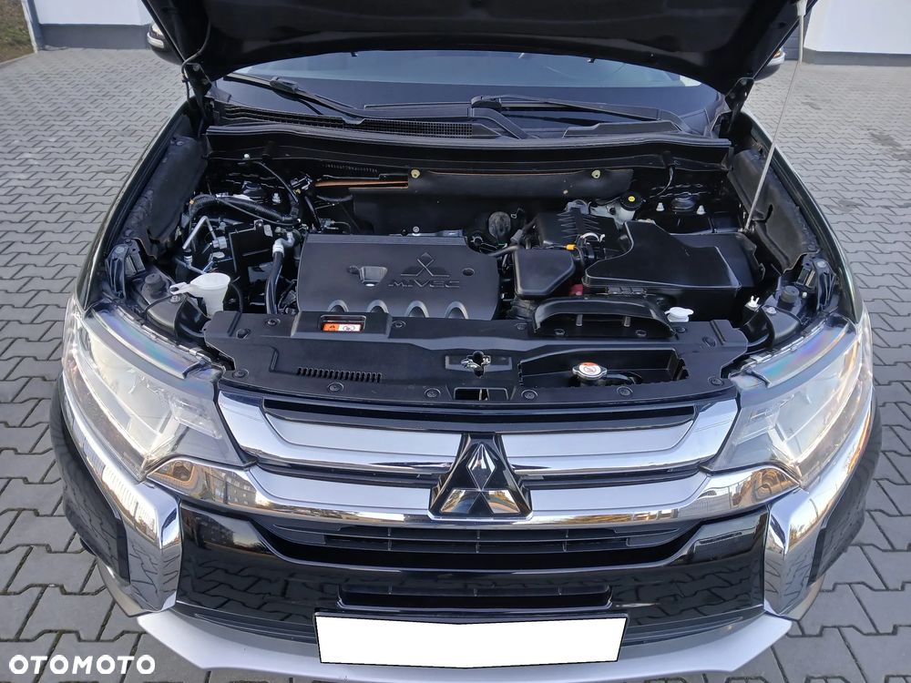 Mitsubishi Outlander 2.0 Intense 2WD - 7