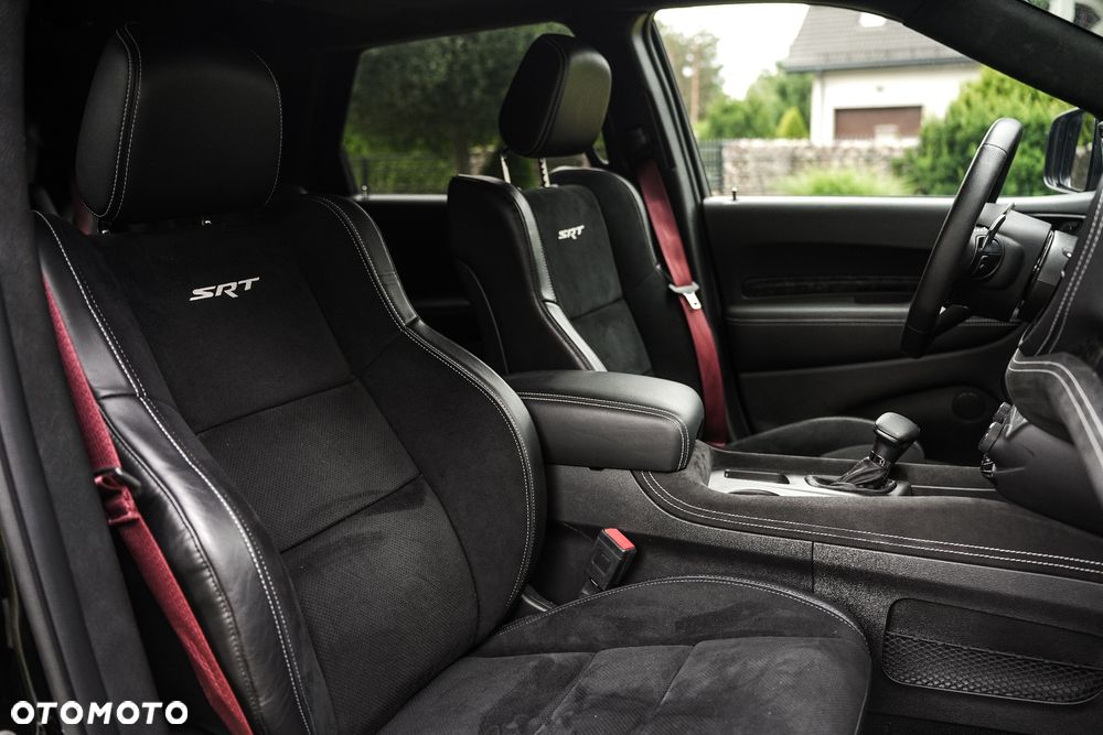 Dodge Durango 6.4 SRT - 31