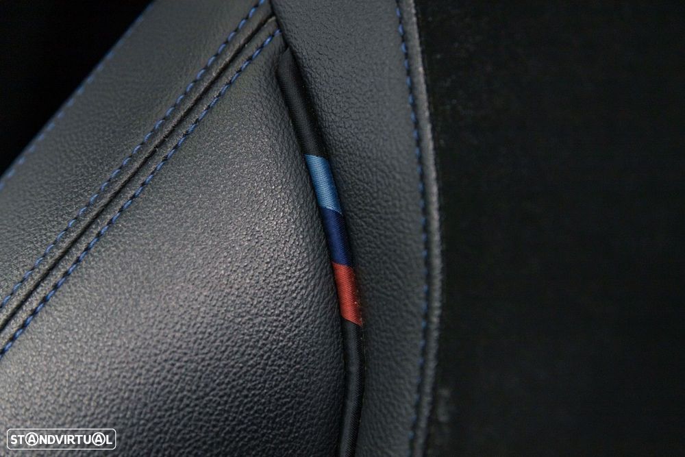 BMW 330 e iPerformance Pack M - 20