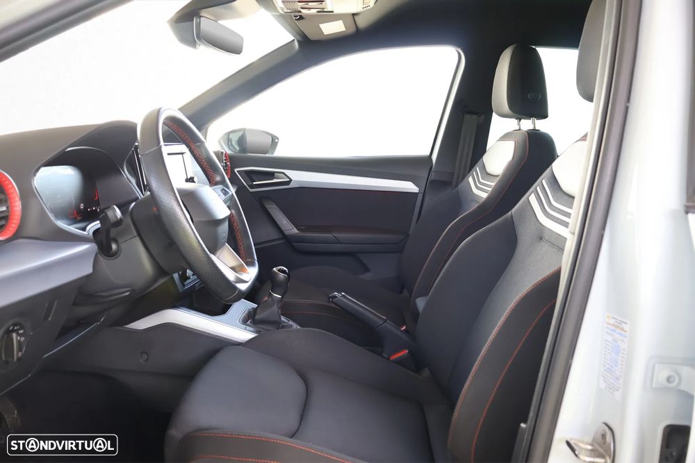 SEAT Arona 1.0 TSI FR - 11