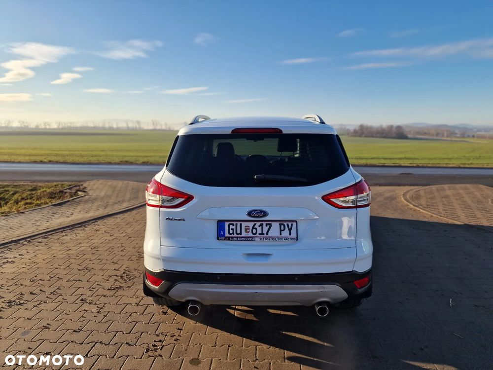 Ford Kuga 2.0 TDCi 4x4 Titanium - 12