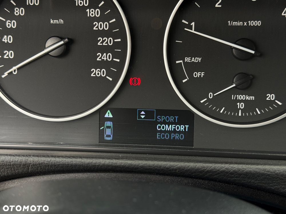 BMW Seria 3 316d EU6 - 22