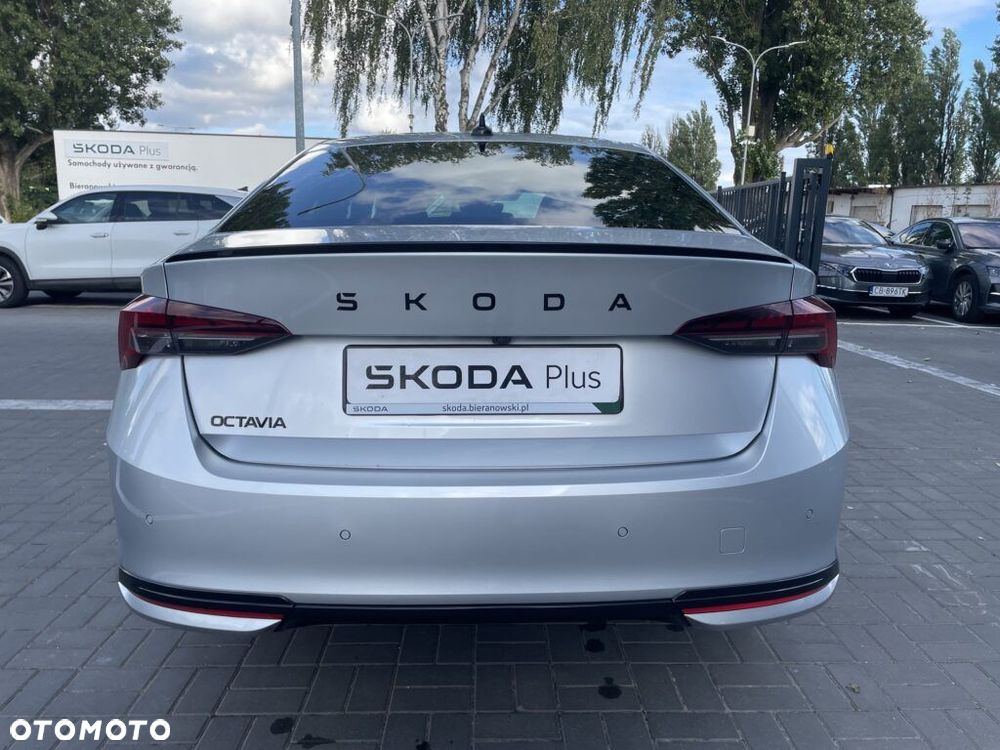 Skoda Octavia 1.5 TSI mHEV Sportline DSG - 9
