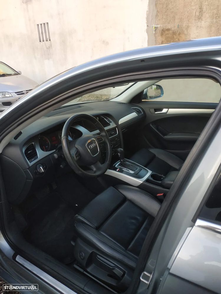 Audi A4 2.0 TDI exclusive Multitronic - 5