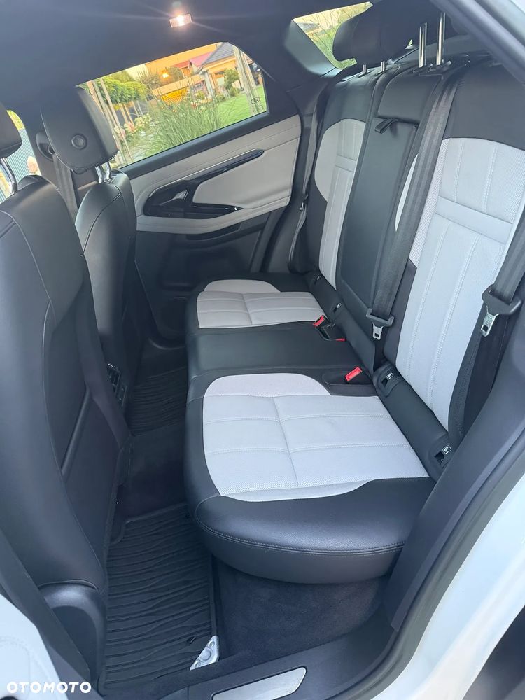 Land Rover Range Rover Evoque 2.0 D200 mHEV R-Dynamic SE - 29