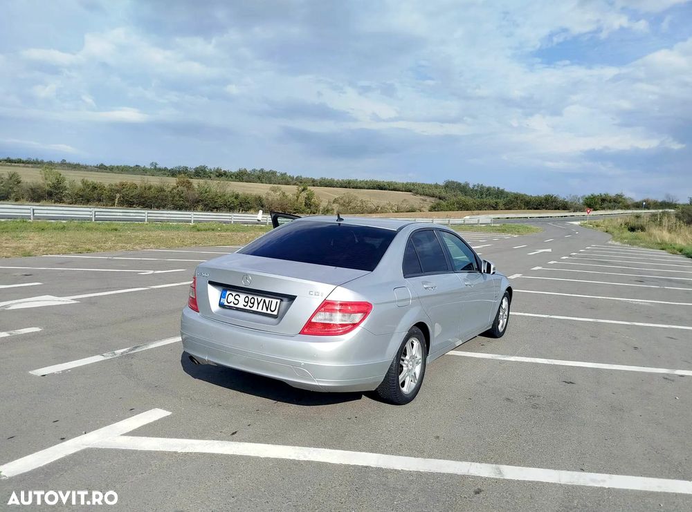 Mercedes-Benz C 200 CDI BlueEFFICIENCY - 3