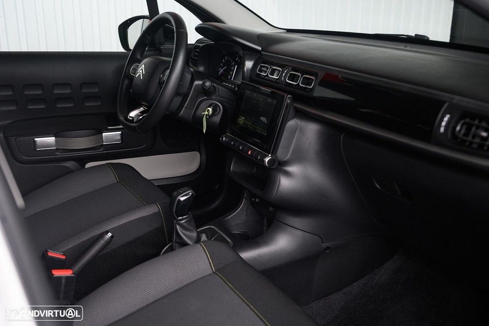 Citroën C3 Pure Tech S&S Shine - 25