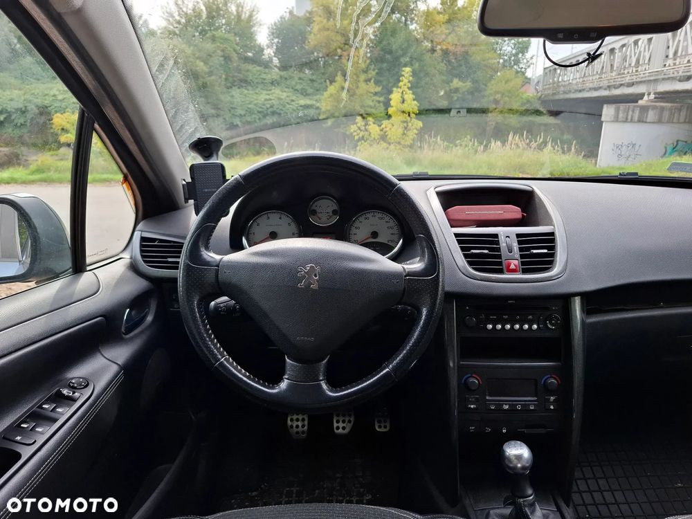 Peugeot 207 150 Turbo Platinum - 15