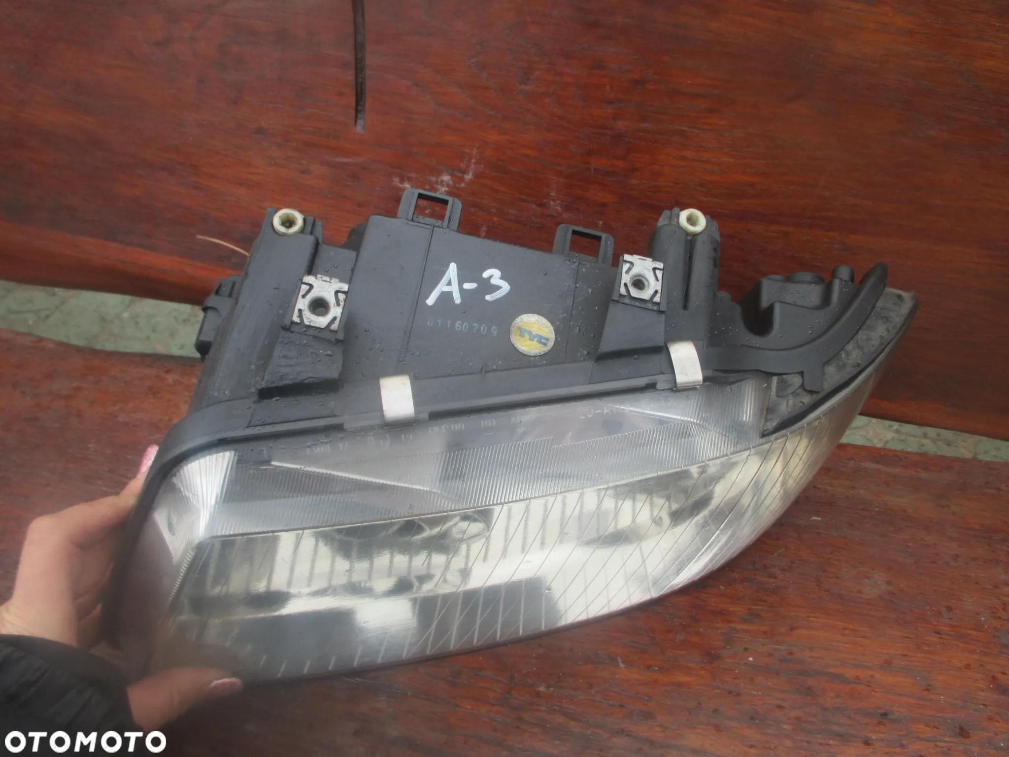 Lampa lewa Audi A3 8L lift TYC Europa - 2