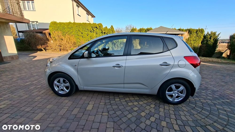 Kia Venga 1.4 XL - 6