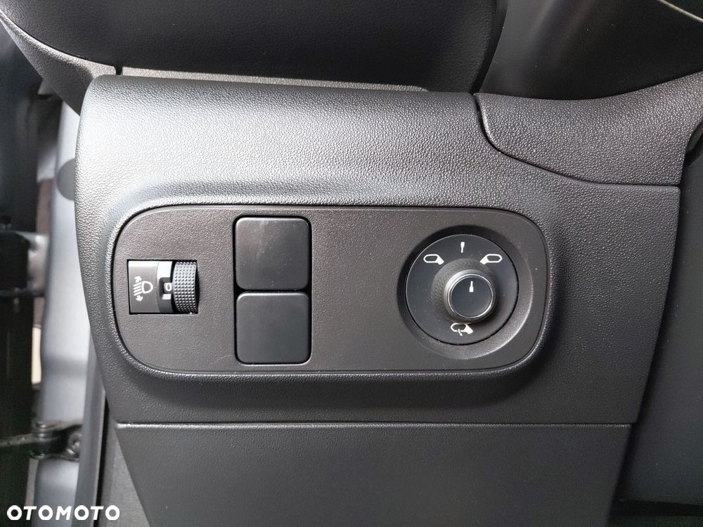 Citroën C3 1.2 PureTech Shine - 22
