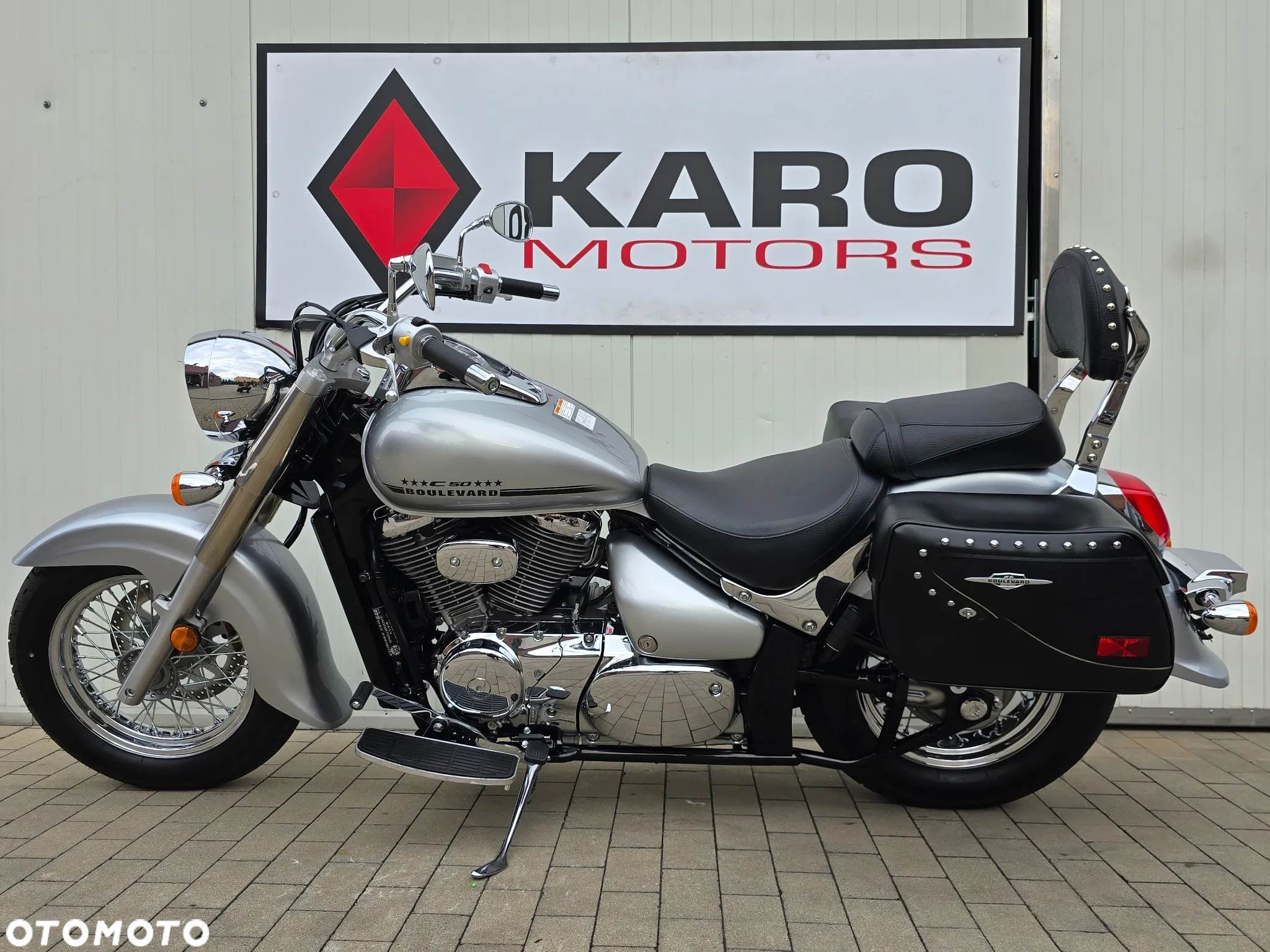 Suzuki VL 800 Volusia - Boulevard C50 - 5
