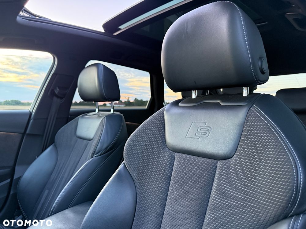 Audi A4 Avant 40 TDI quattro S tronic S line - 27