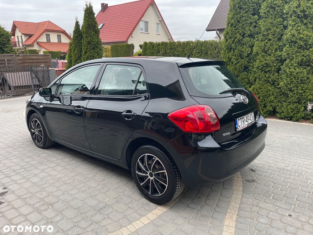 Toyota Auris 1.6 VVT-i Prestige - 8