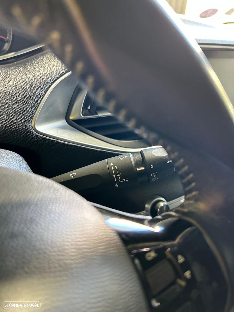 Peugeot 308 SW PureTech 130 GPF Stop & Start Allure - 33