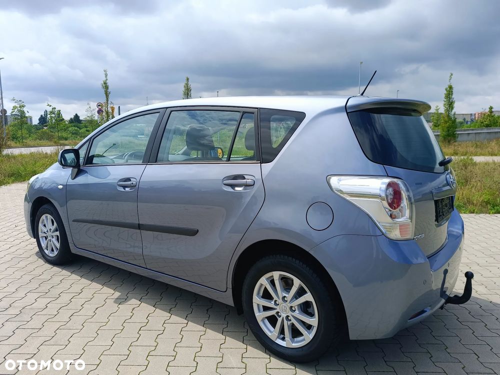 Toyota Verso 1.8 Sol EU5 - 6