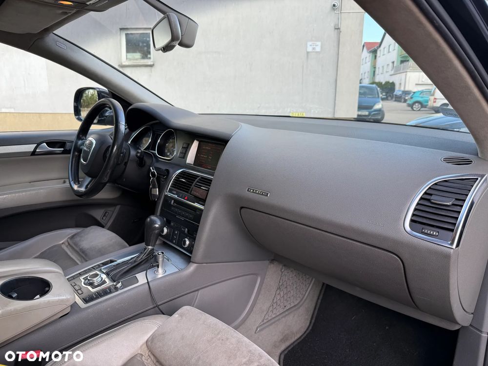 Audi Q7 - 22