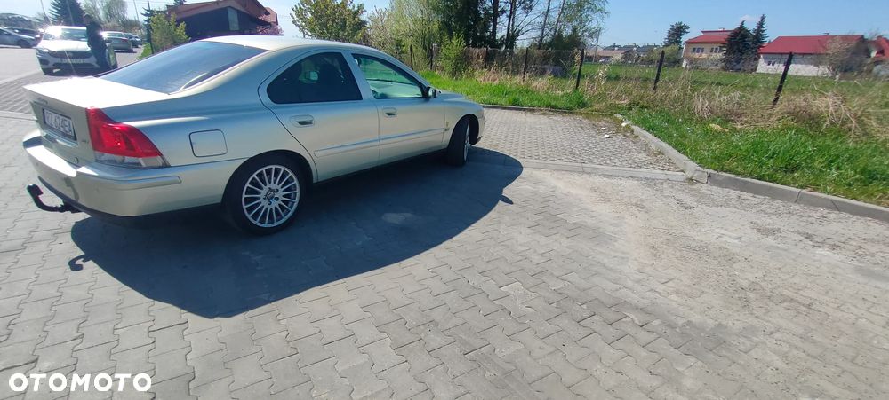 Volvo S60 2.5 T Momentum - 21