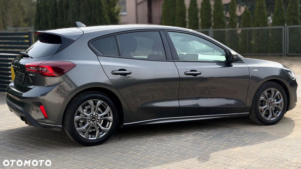 Ford Focus ver-1-0-ecoboost-mhev-st--line - 4