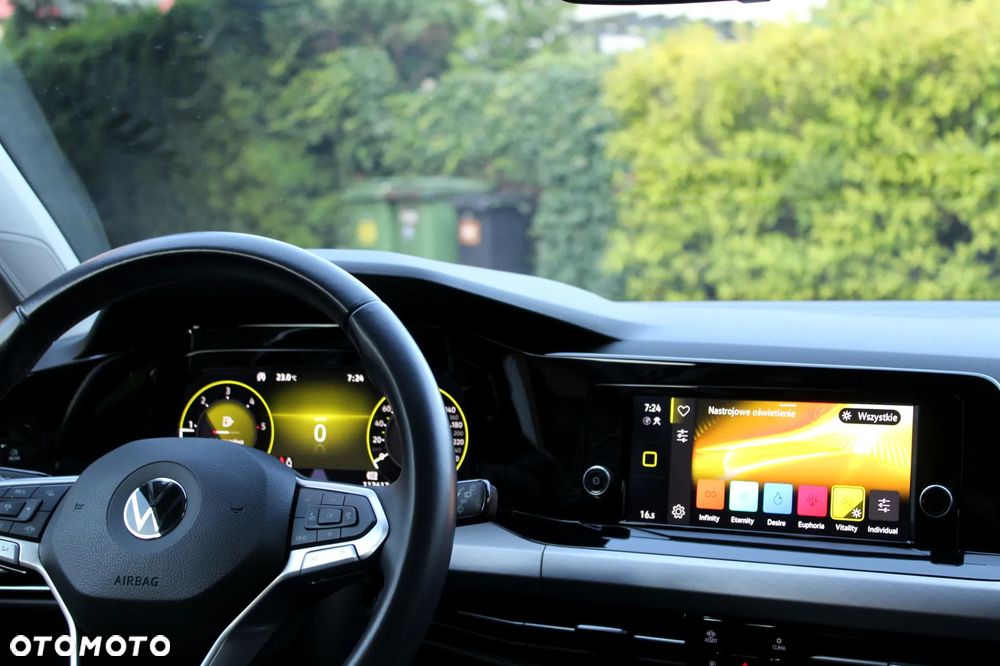 Volkswagen Golf VIII 1.5 TSI EVO Life - 14