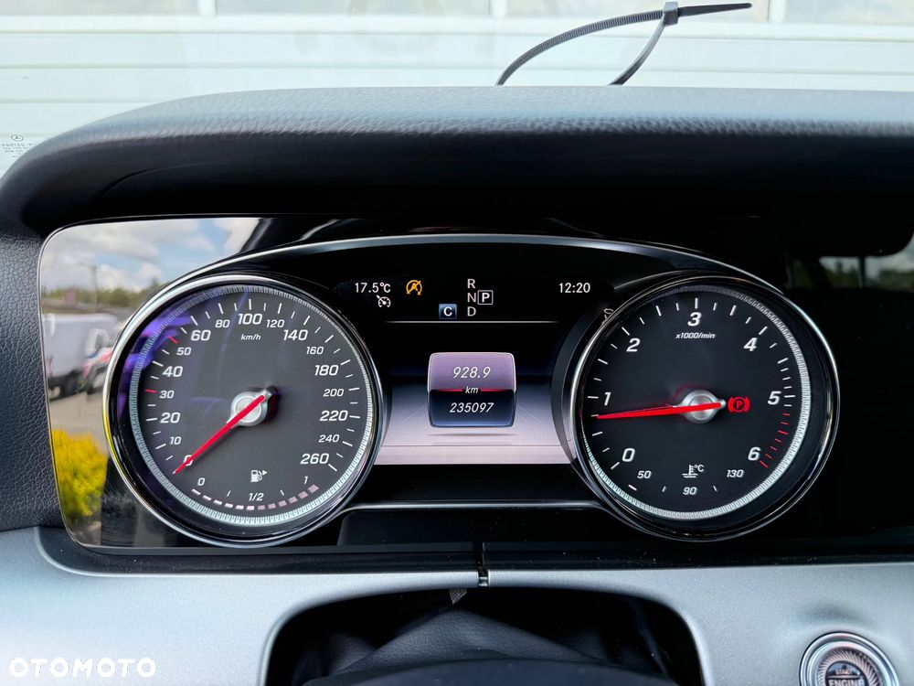 Mercedes-Benz Klasa E 200 d 9G-TRONIC AMG Line - 15