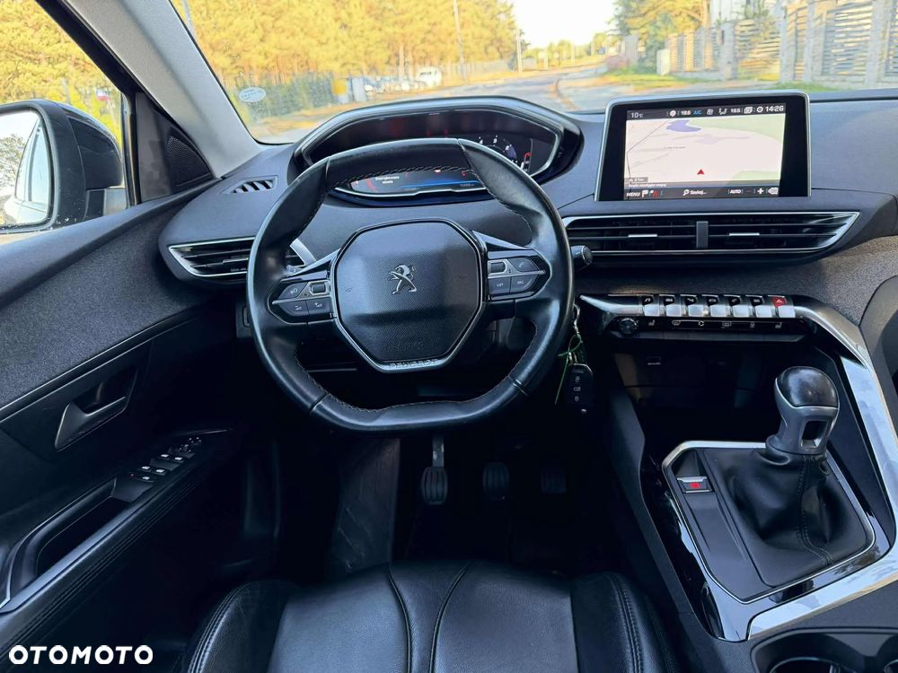 Peugeot 3008 1.6 BlueHDi Allure S&S - 22