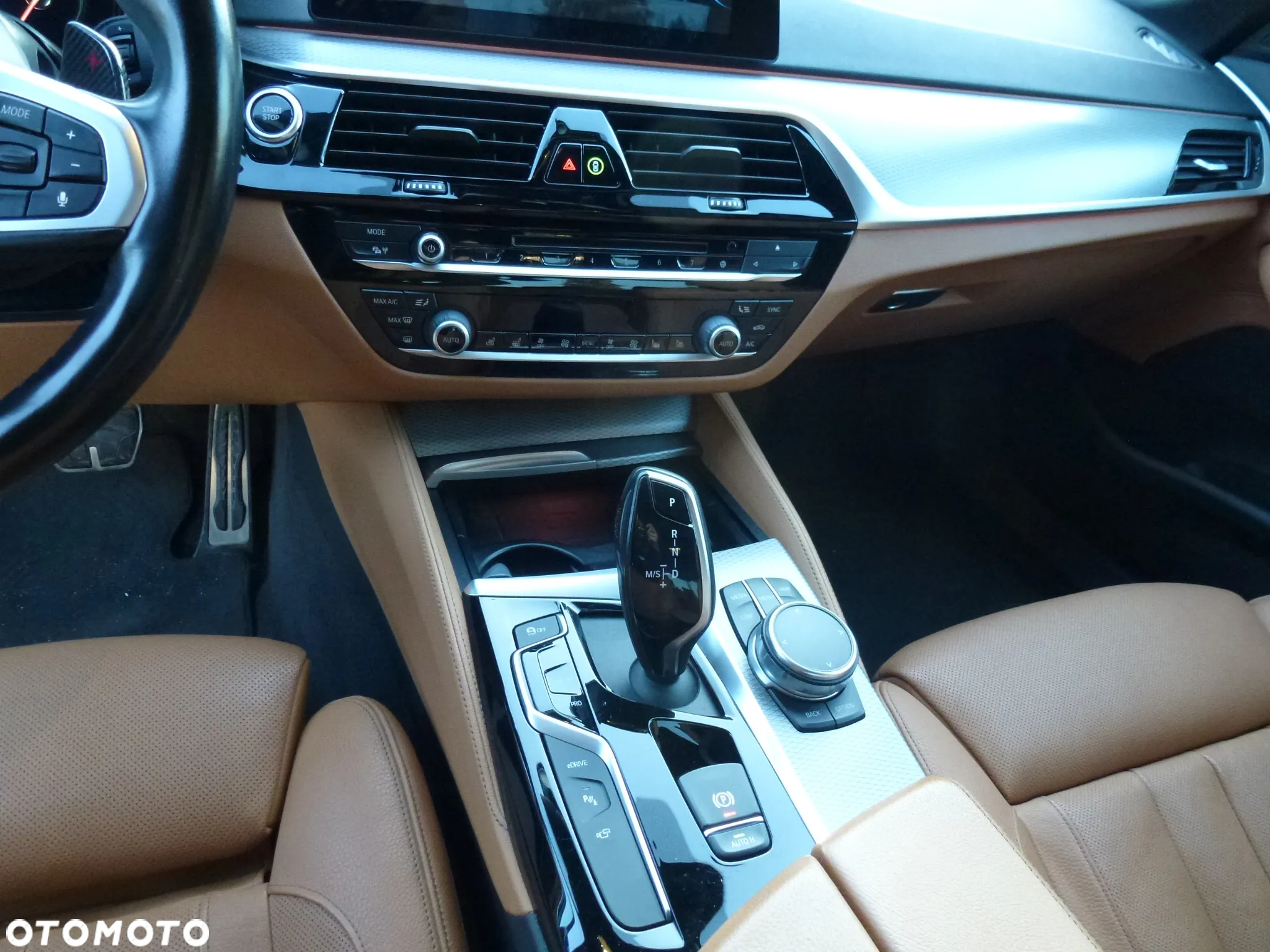 BMW Seria 5 530e iPerformance - 9