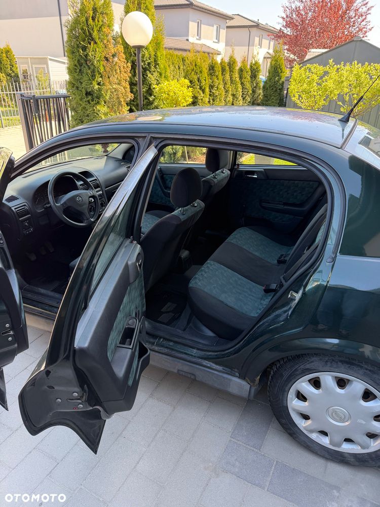 Opel Astra - 13