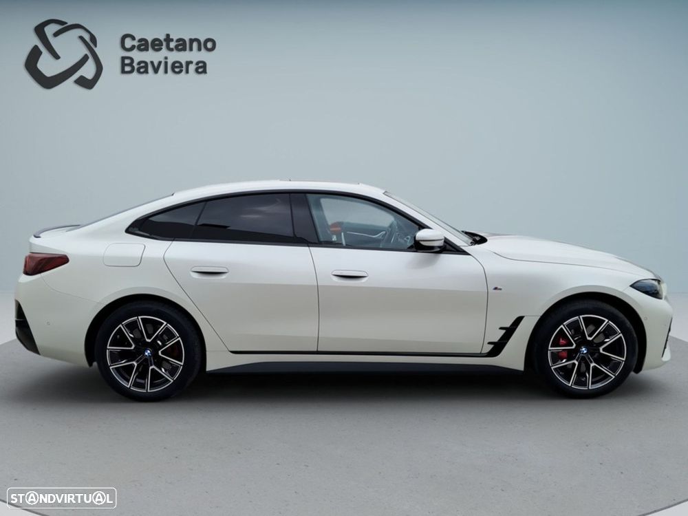 BMW i4 eDrive40 Pack Desportivo M - 9