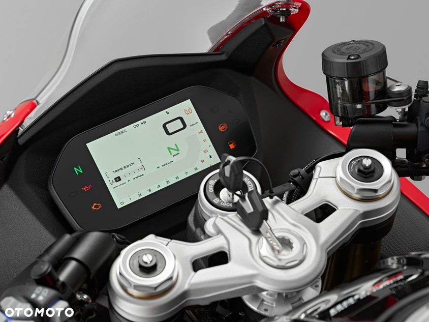 QJMOTOR SRK 800RR - 14