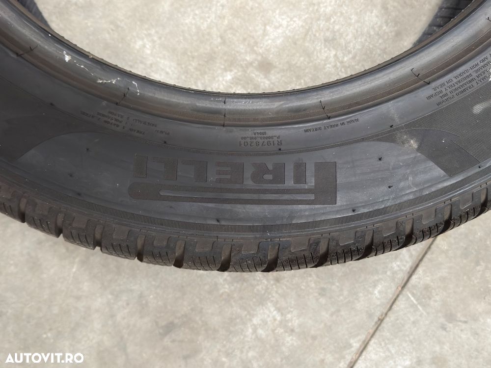 Vând 4 anvelope 255/55/20 Pirelli de iarnă ca noi - 6