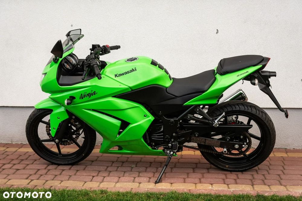Kawasaki Ninja - 6