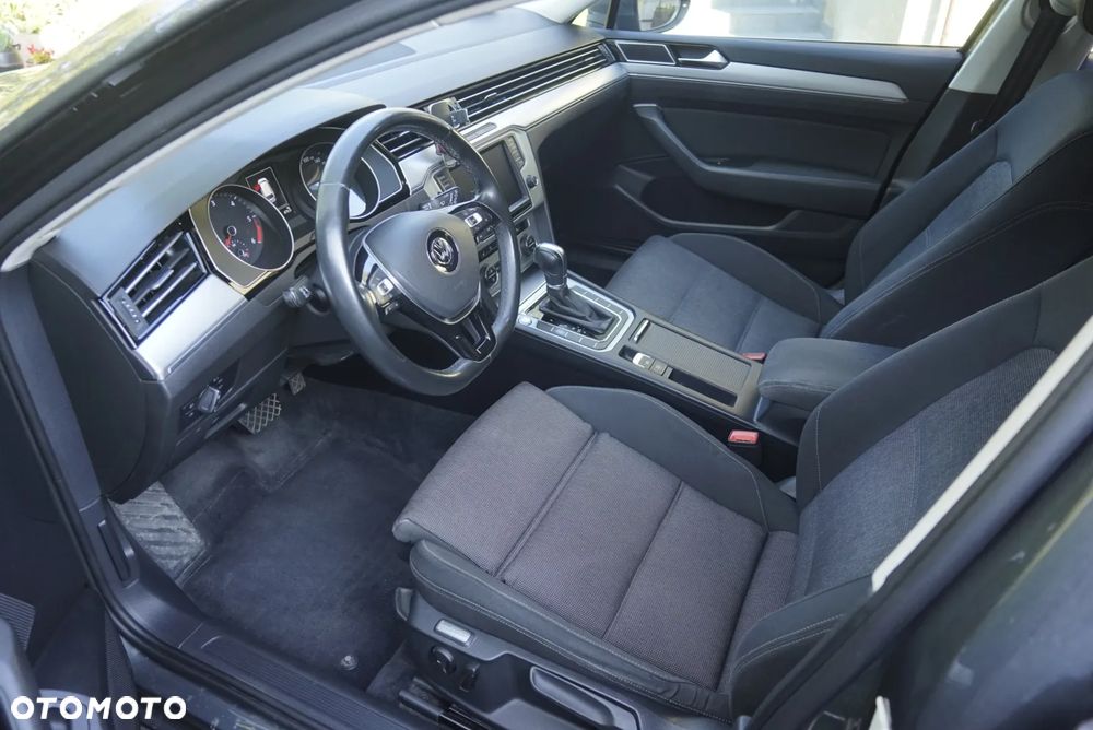 Volkswagen Passat Variant 2.0 TDI BMT Comfortline DSG - 13
