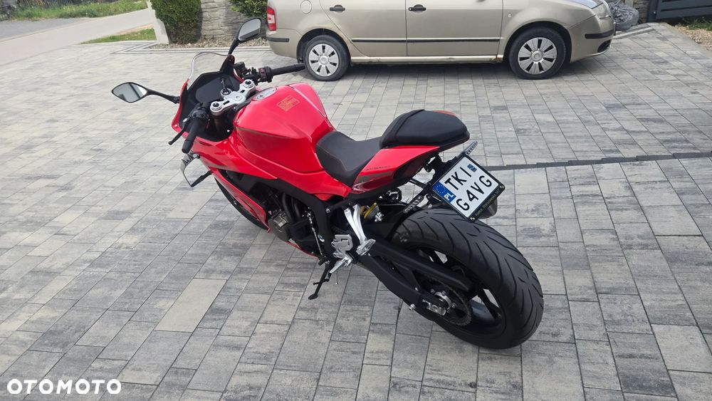 QJMOTOR SRK 800RR - 5