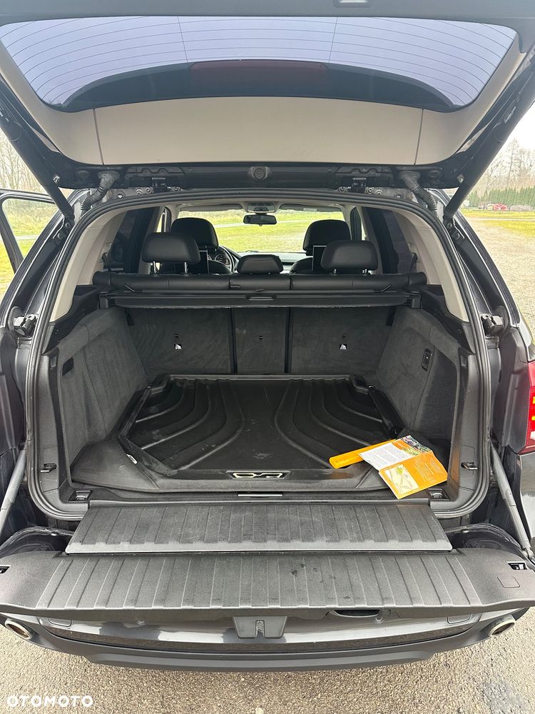 BMW X5 xDrive25d Sport-Aut - 32